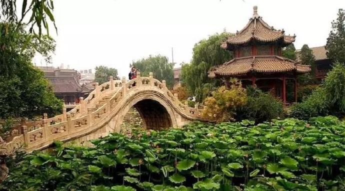 獨尊湛現：福德是一時的受用，功德是永恆的享受