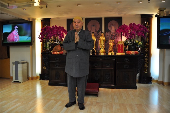 凈土法門法師：佛教講不講看住宅或墳地的風水？