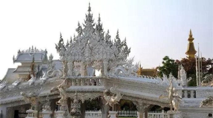 獨尊湛現：要想得到佛力加持，必須要與佛心相應