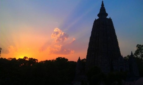 常福法師：我們往生西方極樂世界除稱名念南無阿彌陀佛外