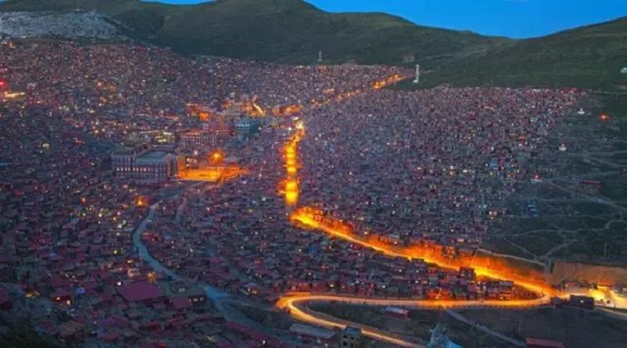 獨尊湛現：「家」，是萬物的皈依處