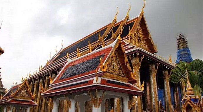 獨尊湛現：在修行的過程中，內心必須要離相