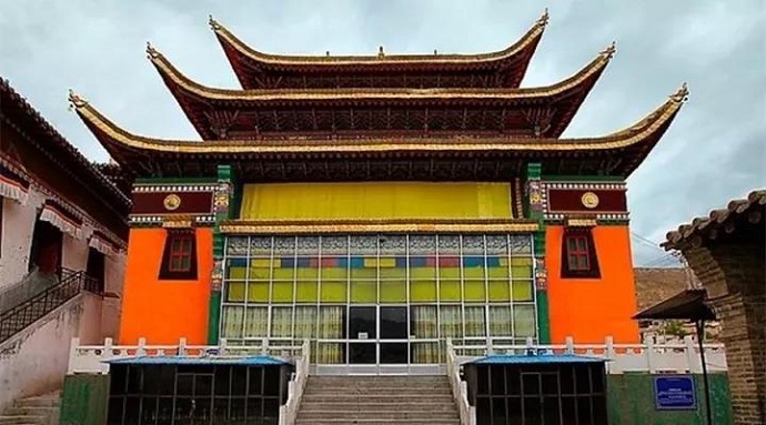 獨尊湛現：修行不要有所局限，必須有利於社會發展