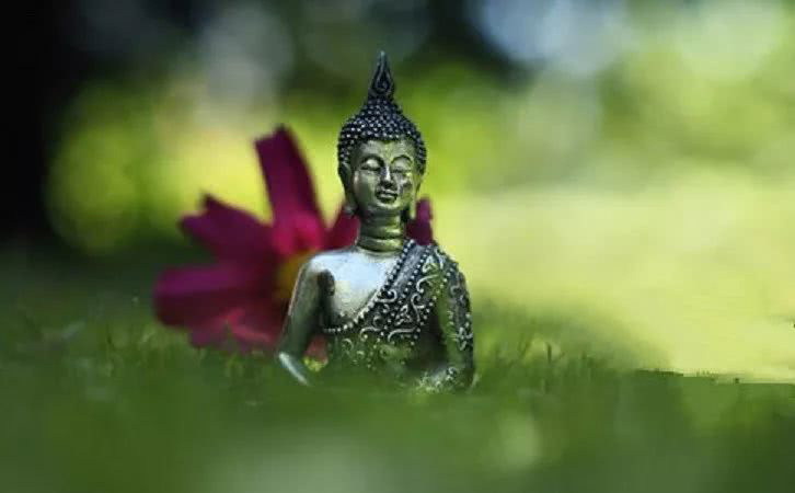 達真堪布：佛法能改變命運，一點都不迷信！