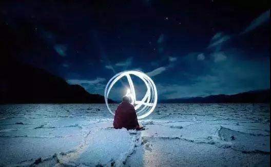 輪迴中的眾生，都是貪玩的小孩。所以，我准備了這個，願你回家