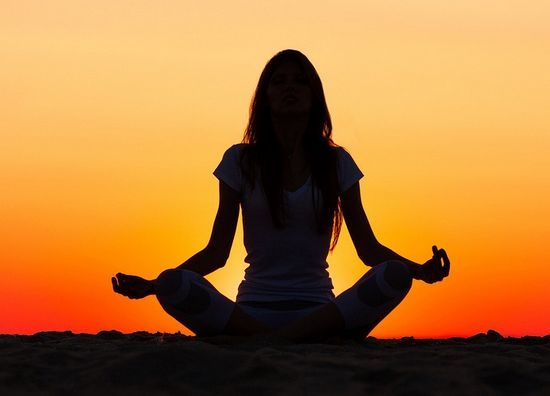 從多個角度看打坐的秘密