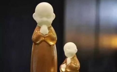 佛說妄情積聚不休而能產生體內愛水