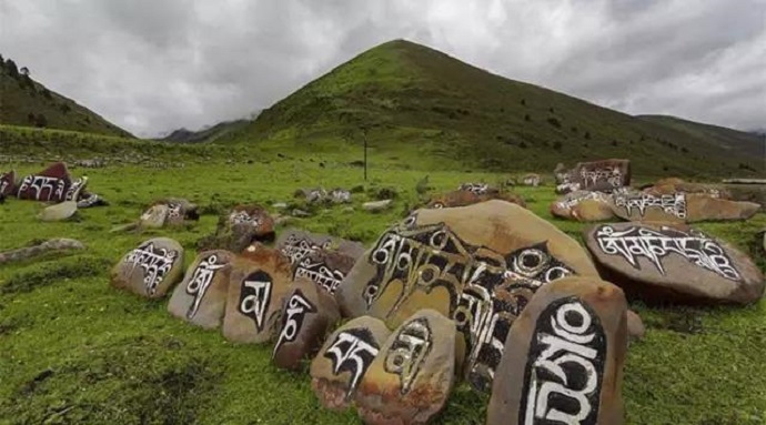 獨尊湛現：人生如何能夠得到，自在，快樂