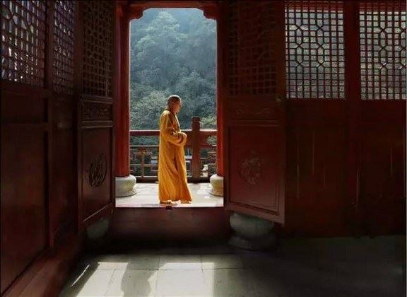 曾其海教授：天台佛學 第二章 天台宗與其他佛教宗派關系研究 一、三論學派對天台宗創立的作用