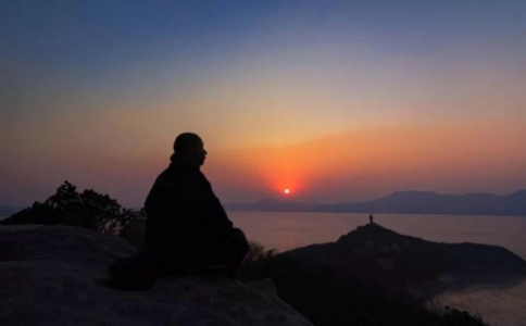 長者不在於年邁耆老，而是在於修行成就