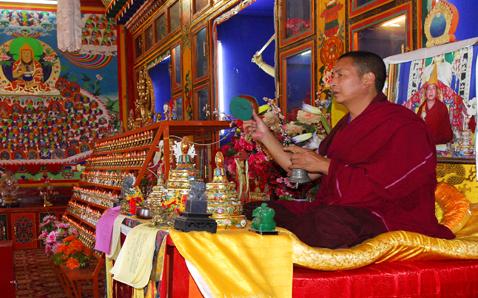 洛桑陀美仁波切略傳