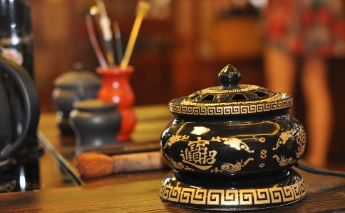 宗教課程或環境當中是否可以幫助家庭去了解彼此？