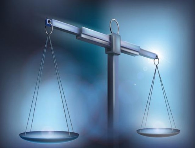 兒媳密招致生意興旺，老掌櫃說：往後，咱都聽她的！