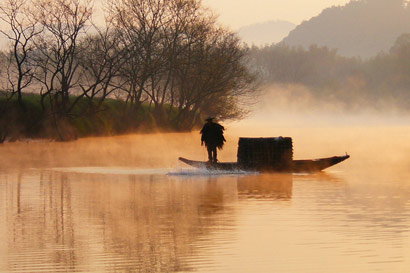 冤鬼仁心不忍害人，華麗轉身受封正神