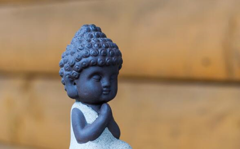 白天不能念楞嚴咒？只能在清晨持誦嗎？