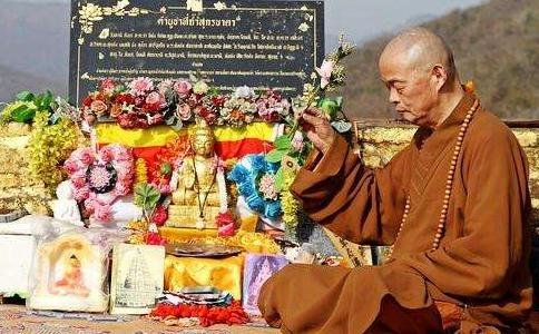 凈慧長老：修行用功需克服兩種情緒，防止兩個偏差