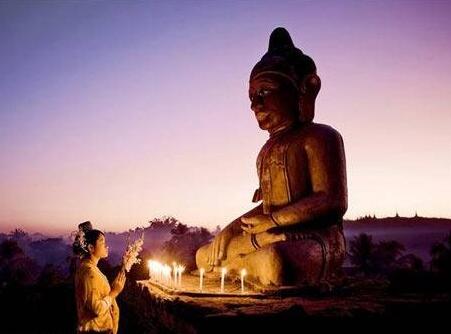 【拜佛】的正確姿勢，如何拜佛？怎樣拜佛？