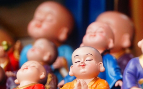 學佛為什麼要共修，在家獨自修行不好嗎？