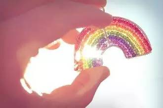 狗生善心，命終後投生豪貴的大長者家中