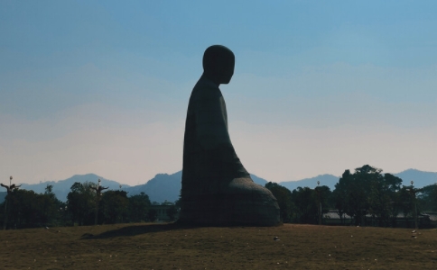 禪師救蠍子，不因天性而放棄天性