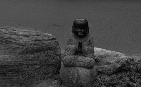 盤腿打坐，為什麼雙盤盤不上去？