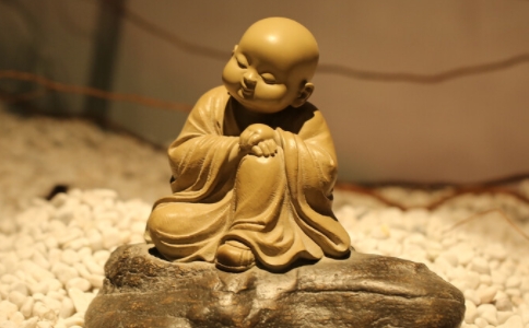 小沙彌五次投胎輪迴的故事