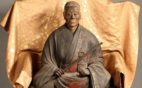 師父一句話點醒他智慧與聰明的區別