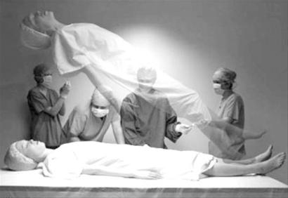 高官靈魂離體親見自己被搶救從此信佛善對人生